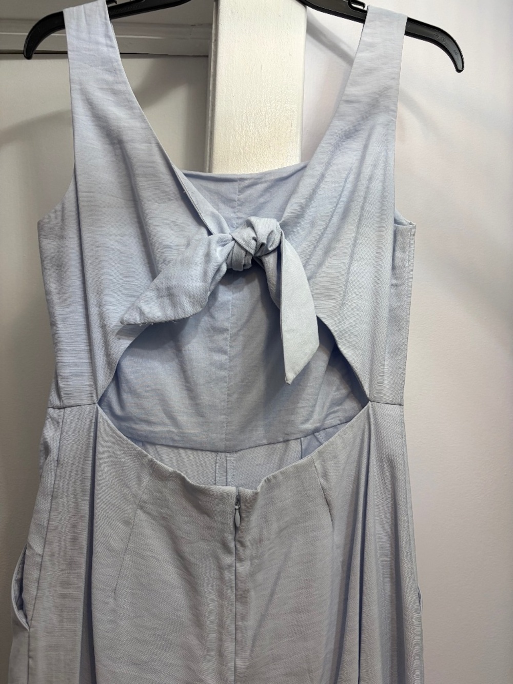 En Thread (S) ice blue sleeveless pantsuit jumpsuit with pockets, never worn.